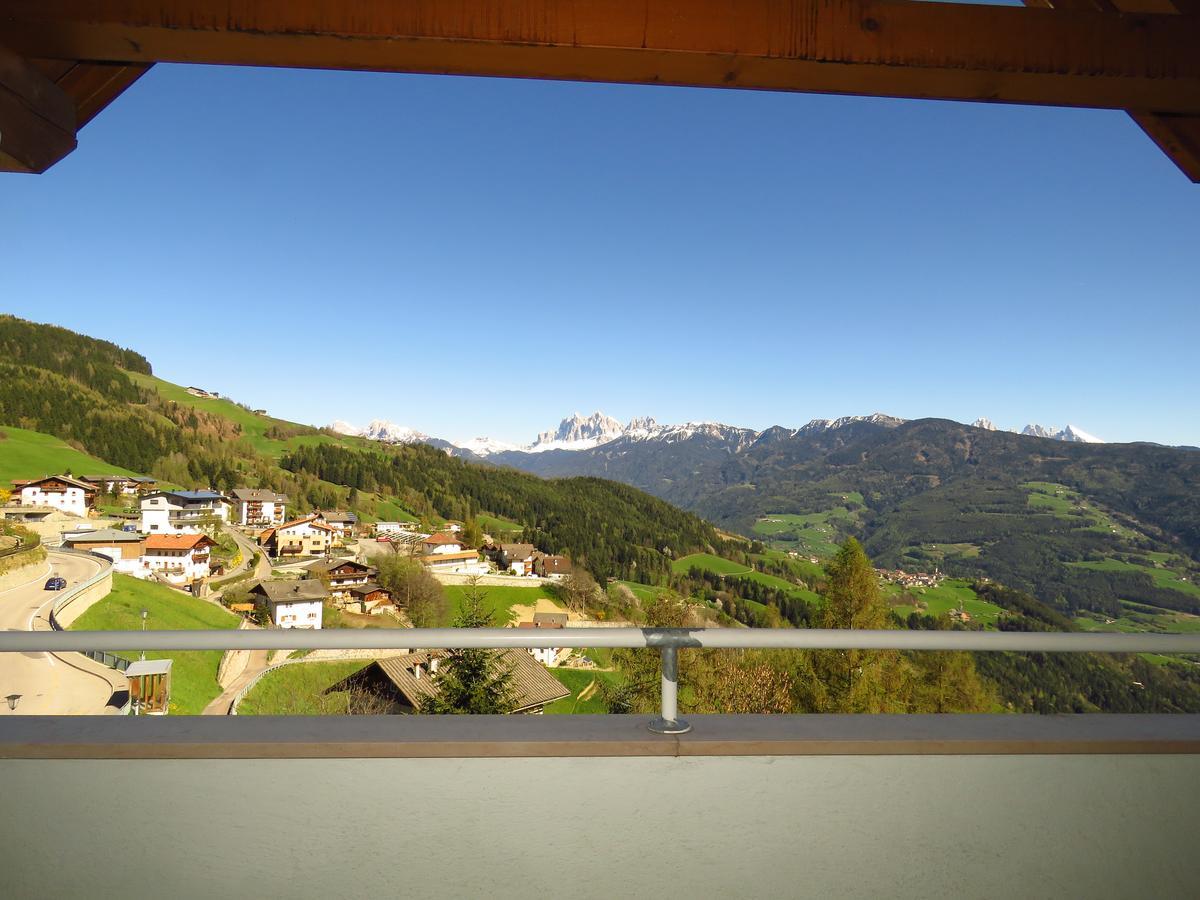 Gasthaus Zum Weissen Kreuz Lazfons Esterno foto