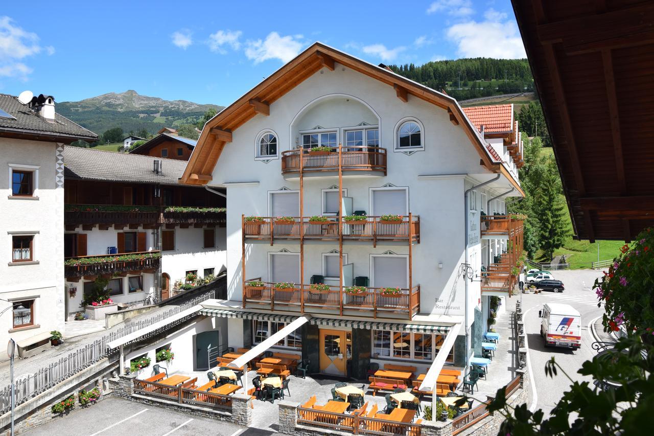 Gasthaus Zum Weissen Kreuz Lazfons Esterno foto